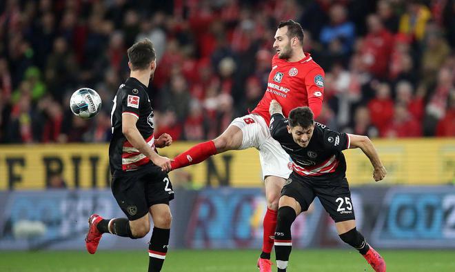 斯图加特失利跌入降级区三度危机的简单介绍