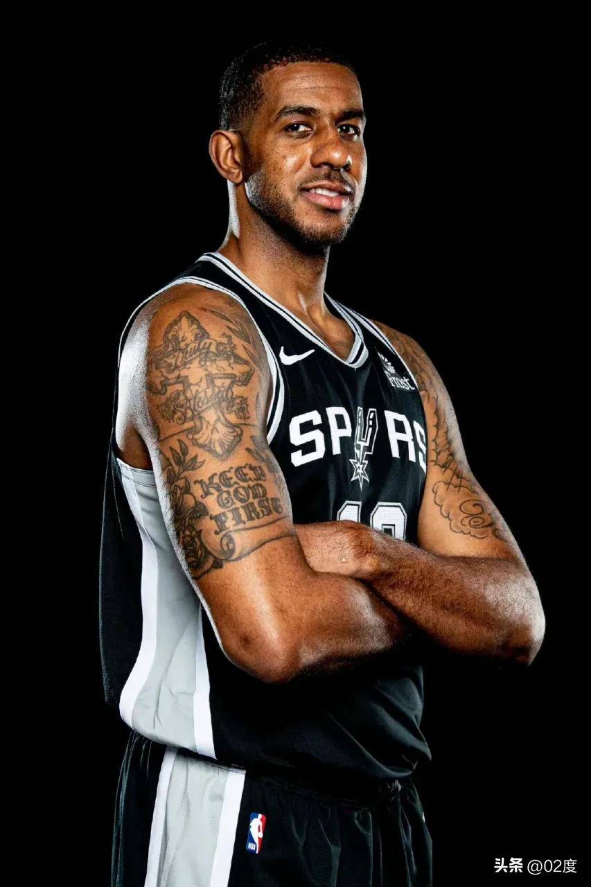 包含开拓者主力球员伤愈复出，或将提升球队竞争力的词条