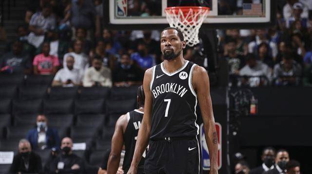 杜兰特在MAD比赛中险胜，比赛局势复杂引发热议！